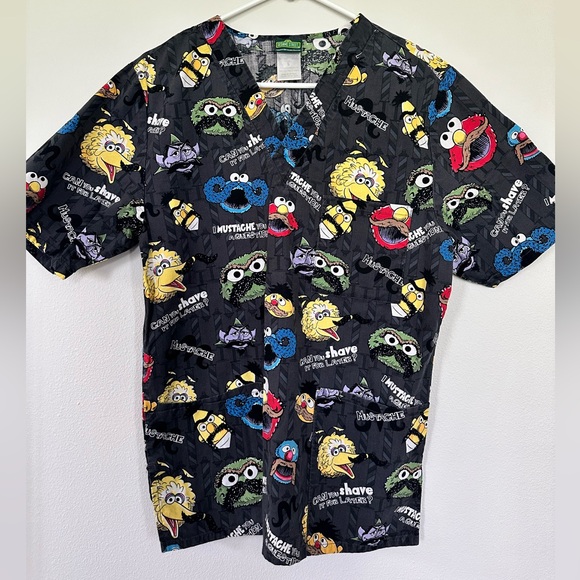 Sesame Street scrub top- unisex small - Picture 1 of 3